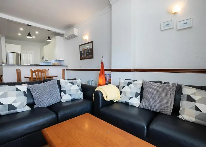 Coronado 4 Menyber شقة