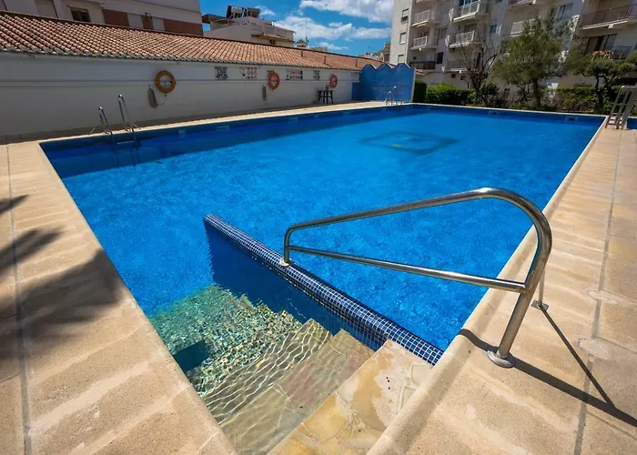 Coronado 4 Menyber *